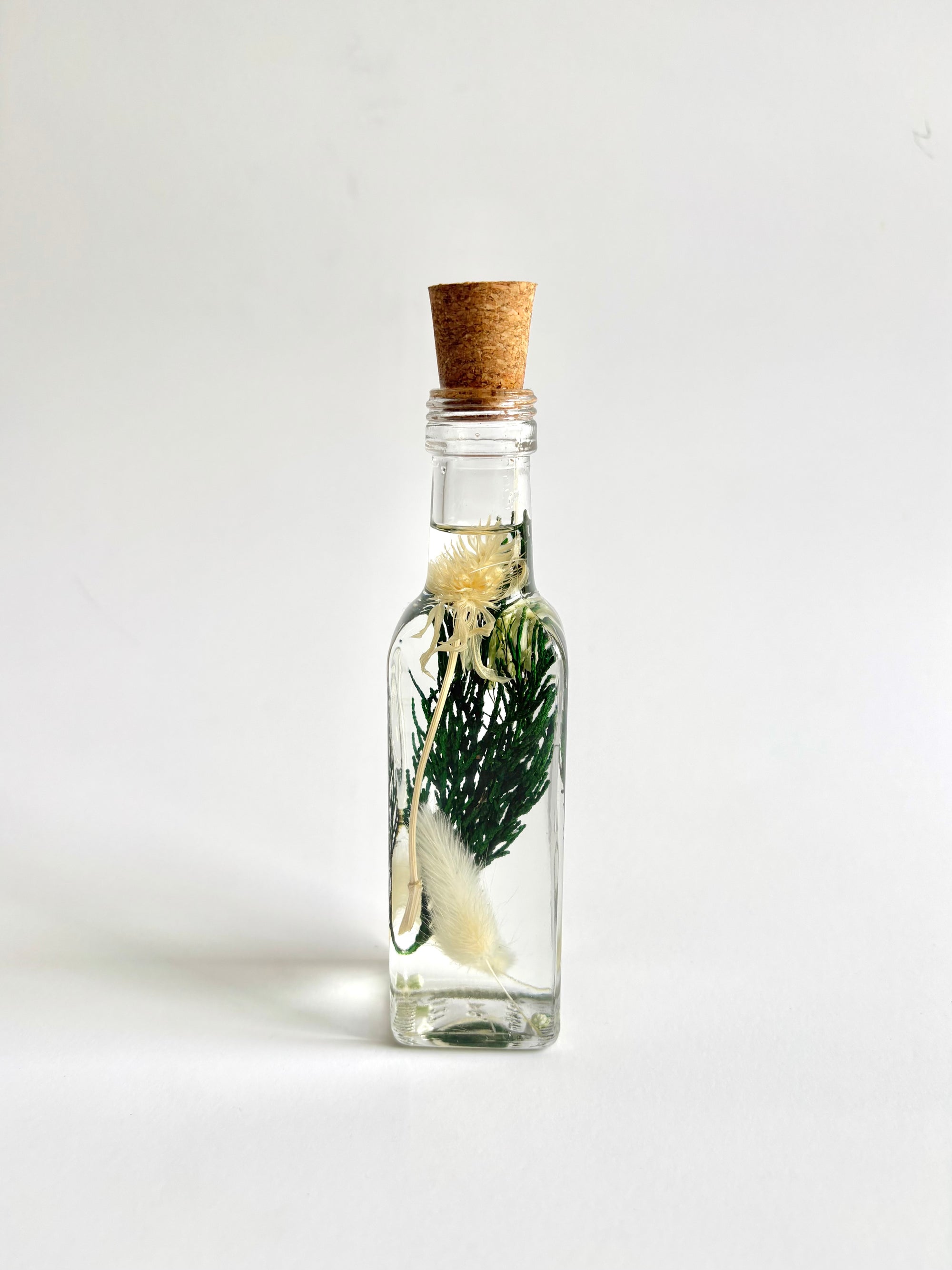 Snowy Haze Preserved Flower Tabletop