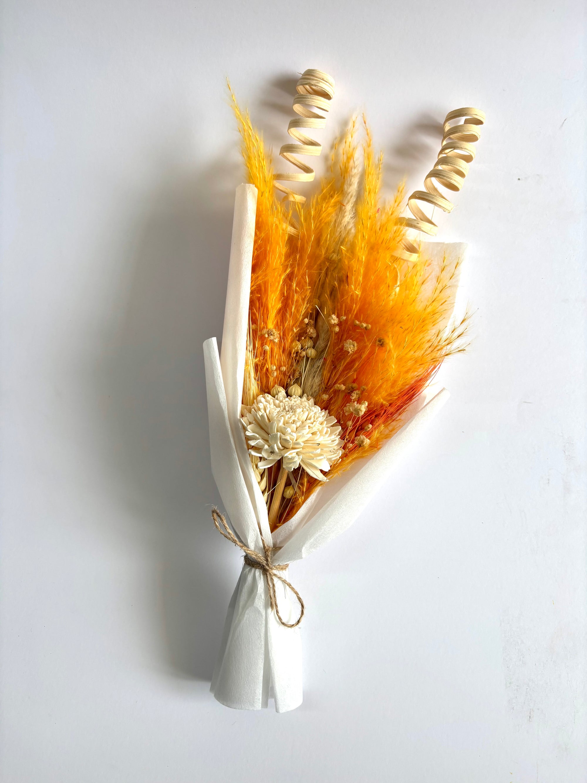 GOLDEN EMBER MINI DRIED FLOWER BOUQUET