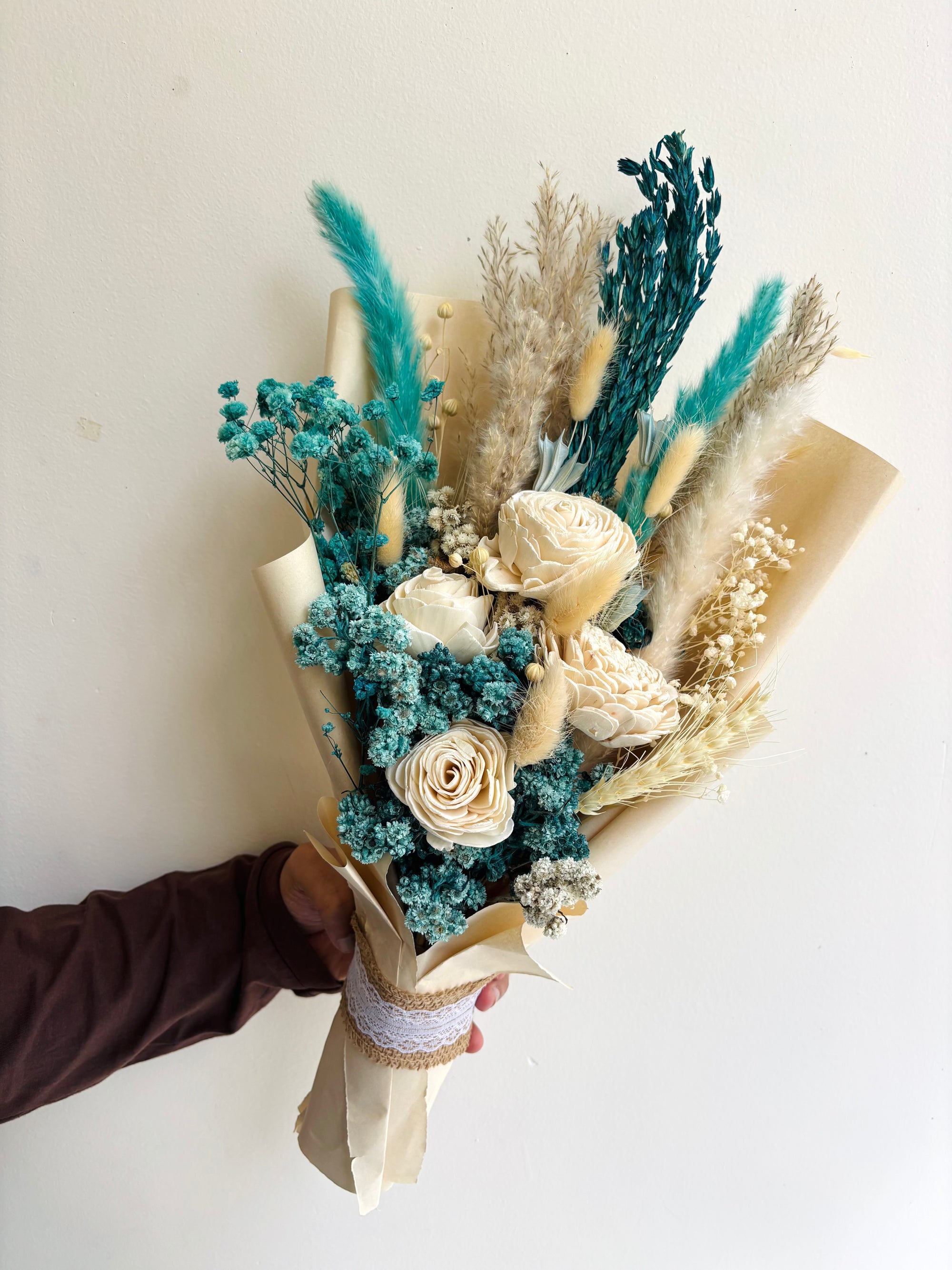 TURQUOISE DREAM DRIED FLOWER BOUQUET