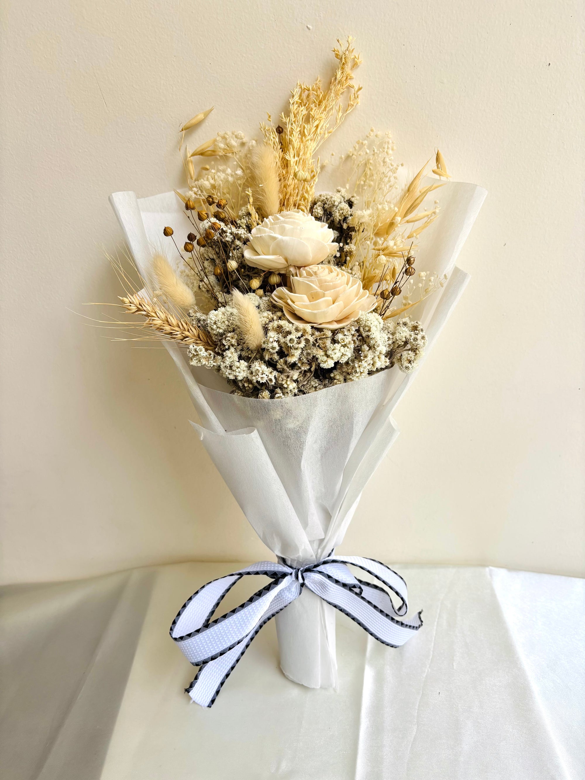 QUITE LUXE DRIED FLOWER BOUQUET