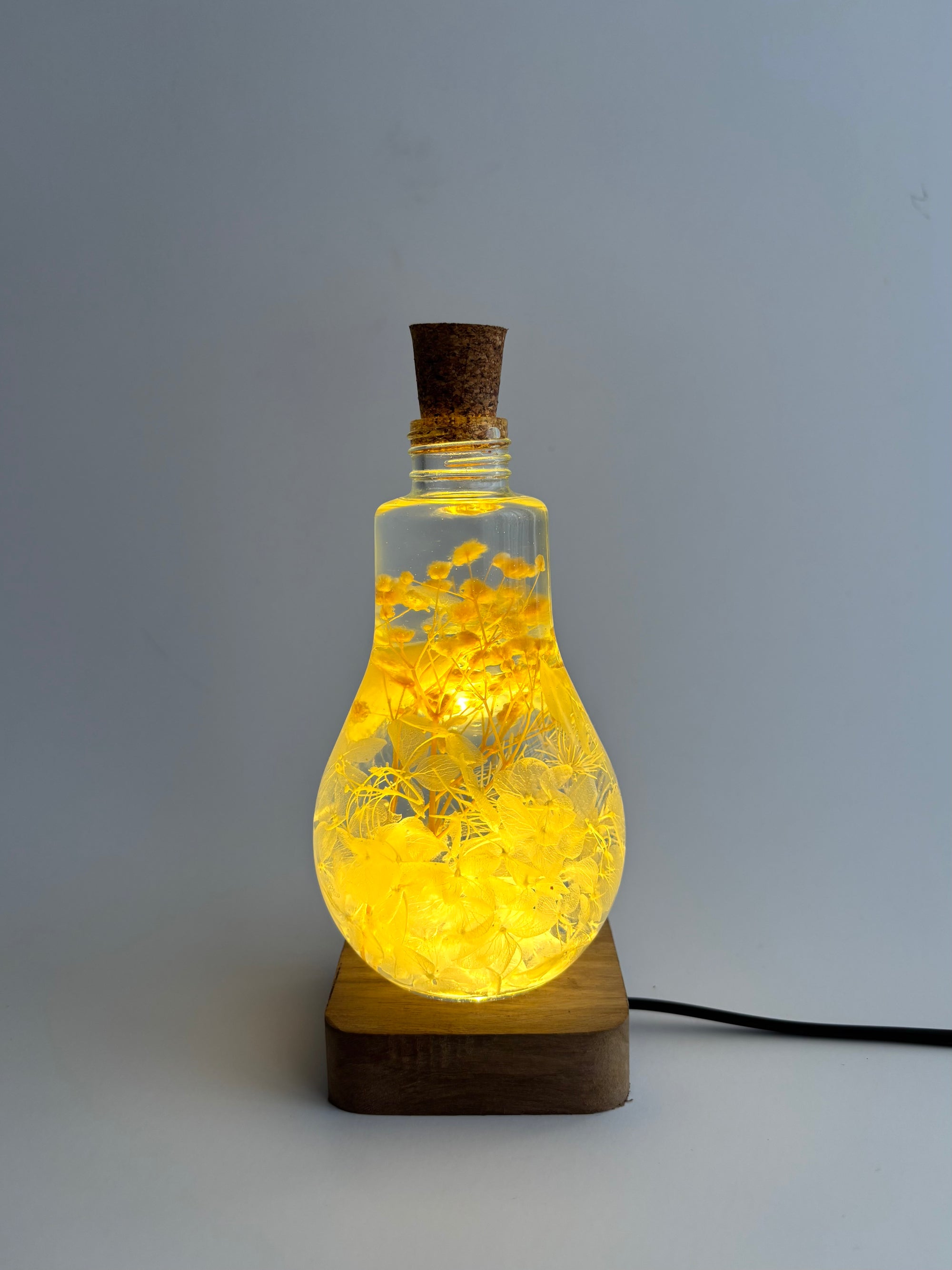 Piece Of Paradise Preserved Flower Tabletop
