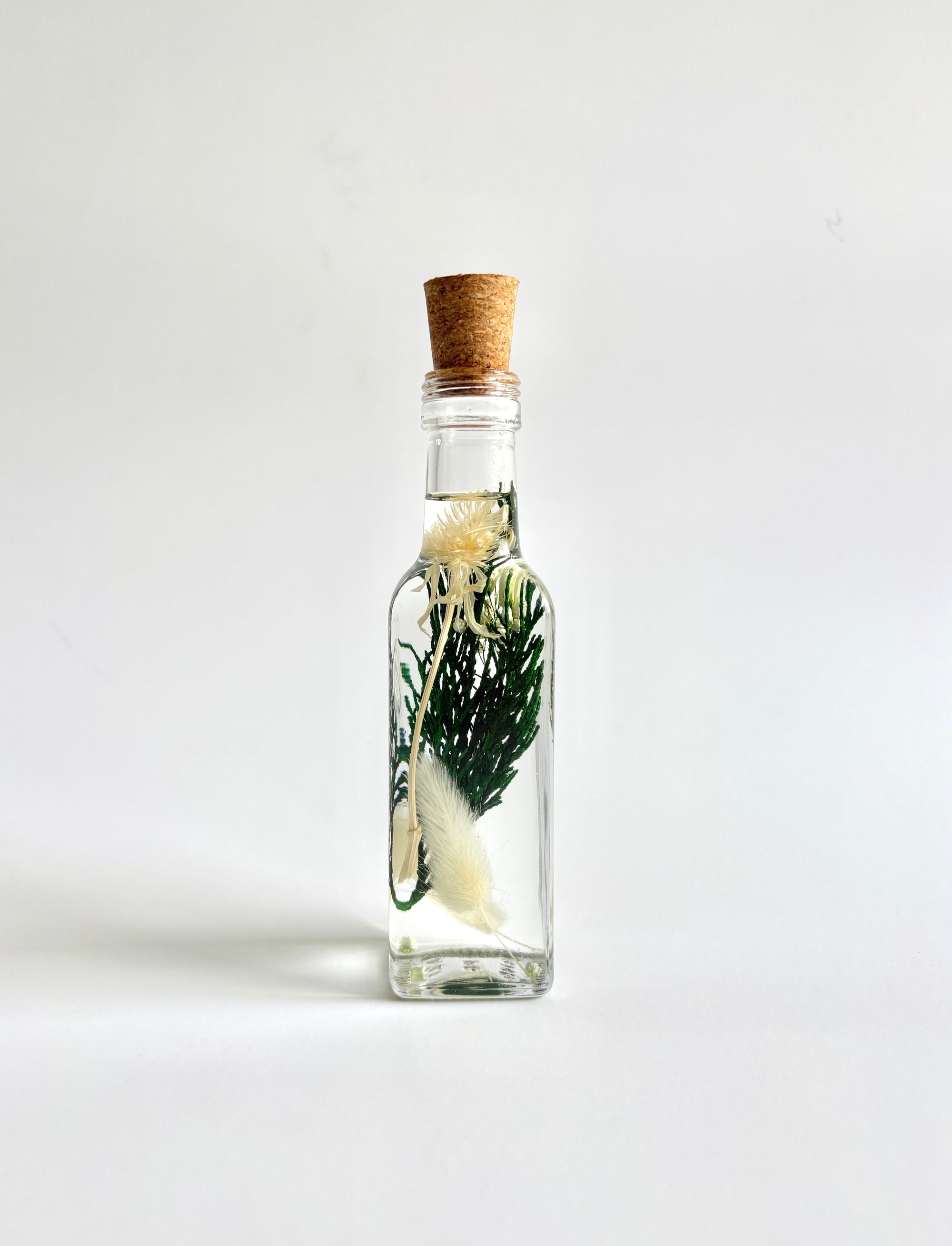 Snowy Haze Preserved Flower Tabletop