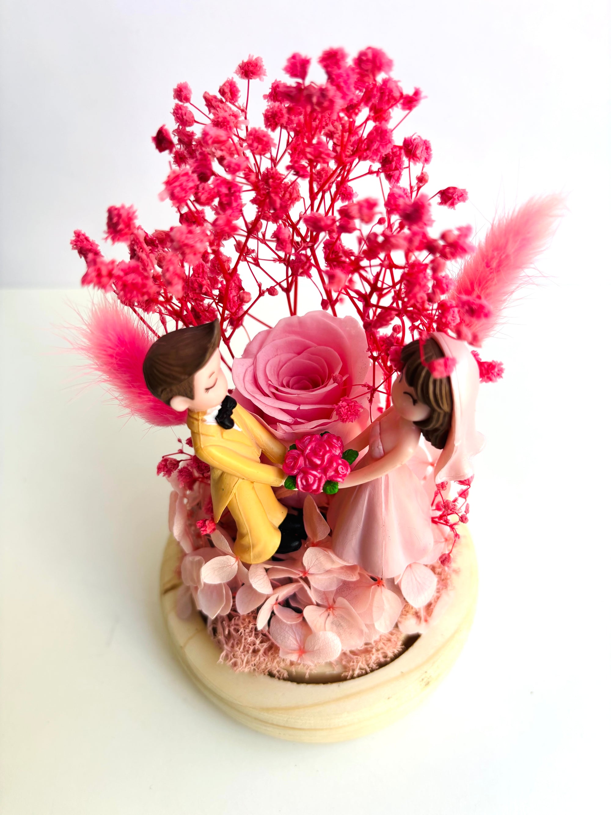 The Love Nest Preserved Flower Glass Dome (Medium)