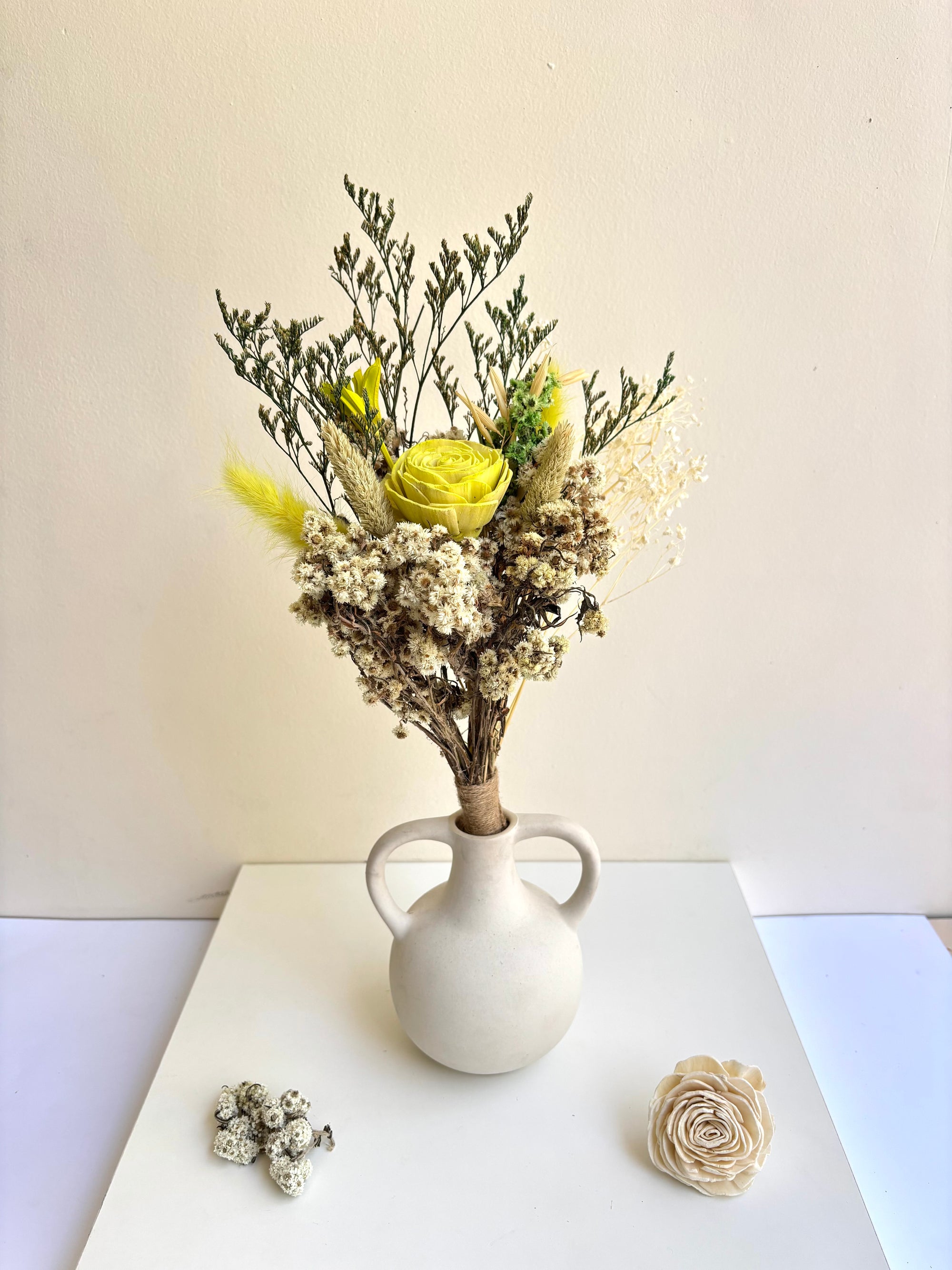 THE EVELYN MINI DRIED FLOWER BOUQUET