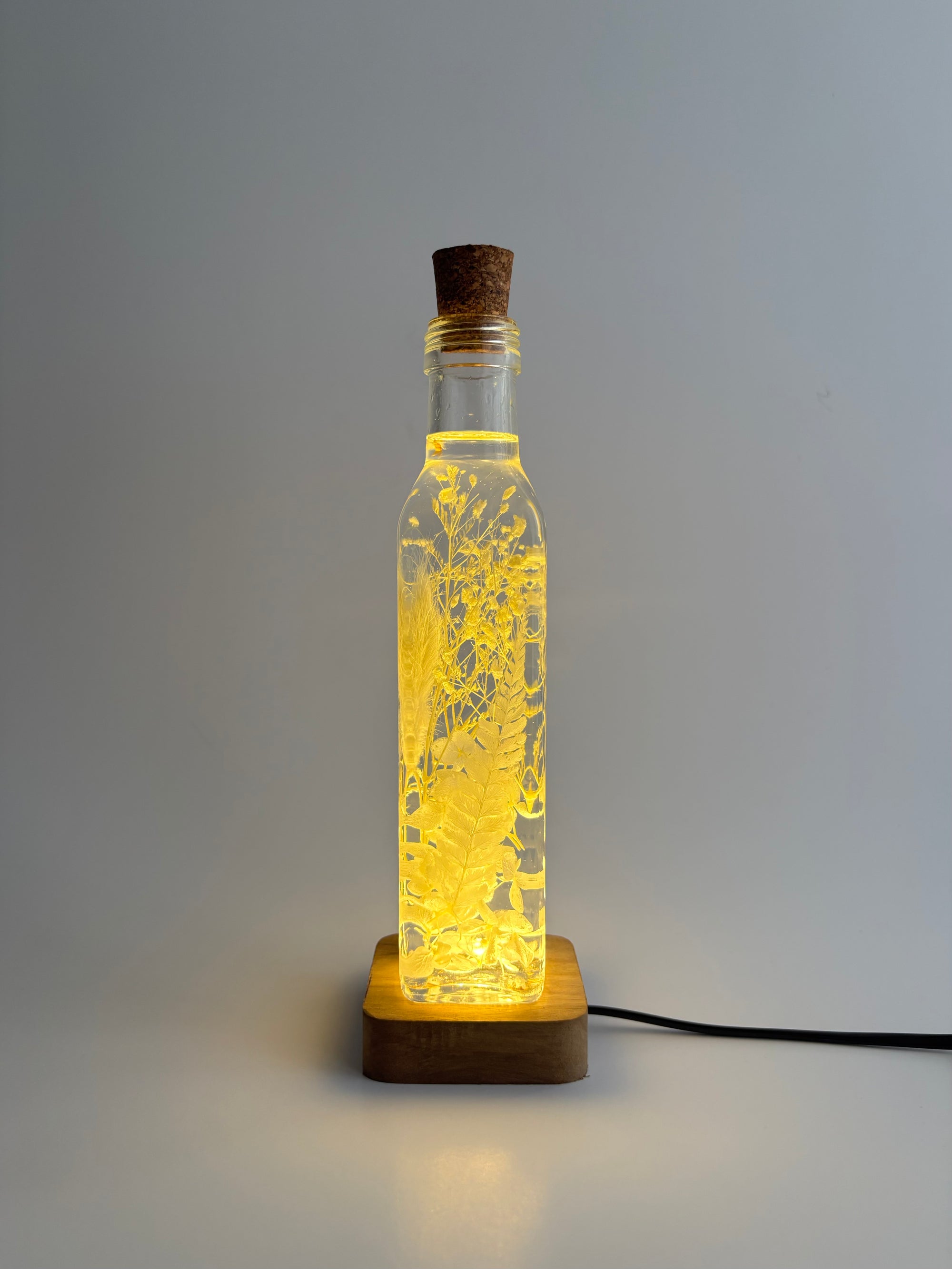 Piece Of Paradise Preserved Flower Tabletop