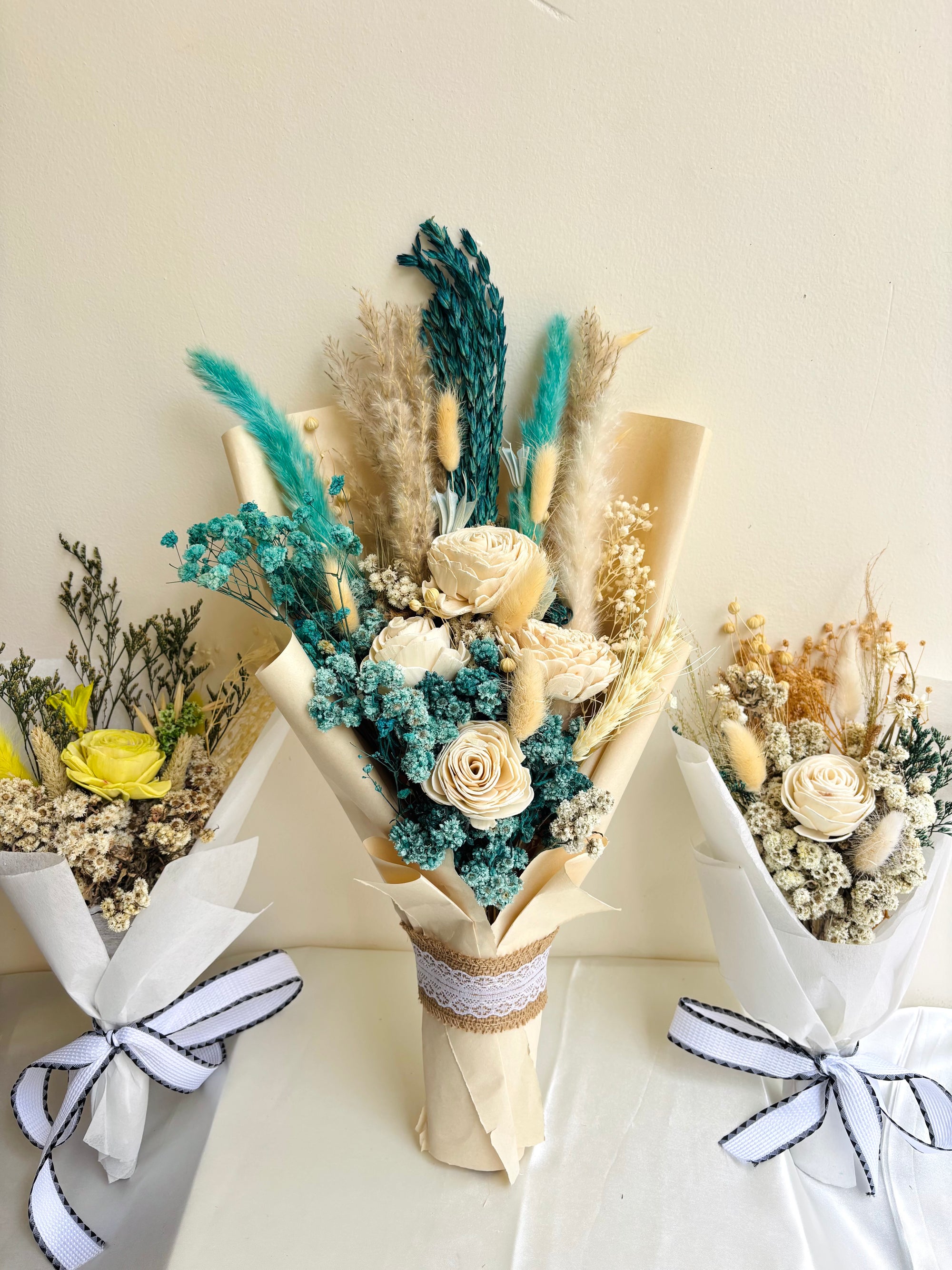 TURQUOISE DREAM DRIED FLOWER BOUQUET