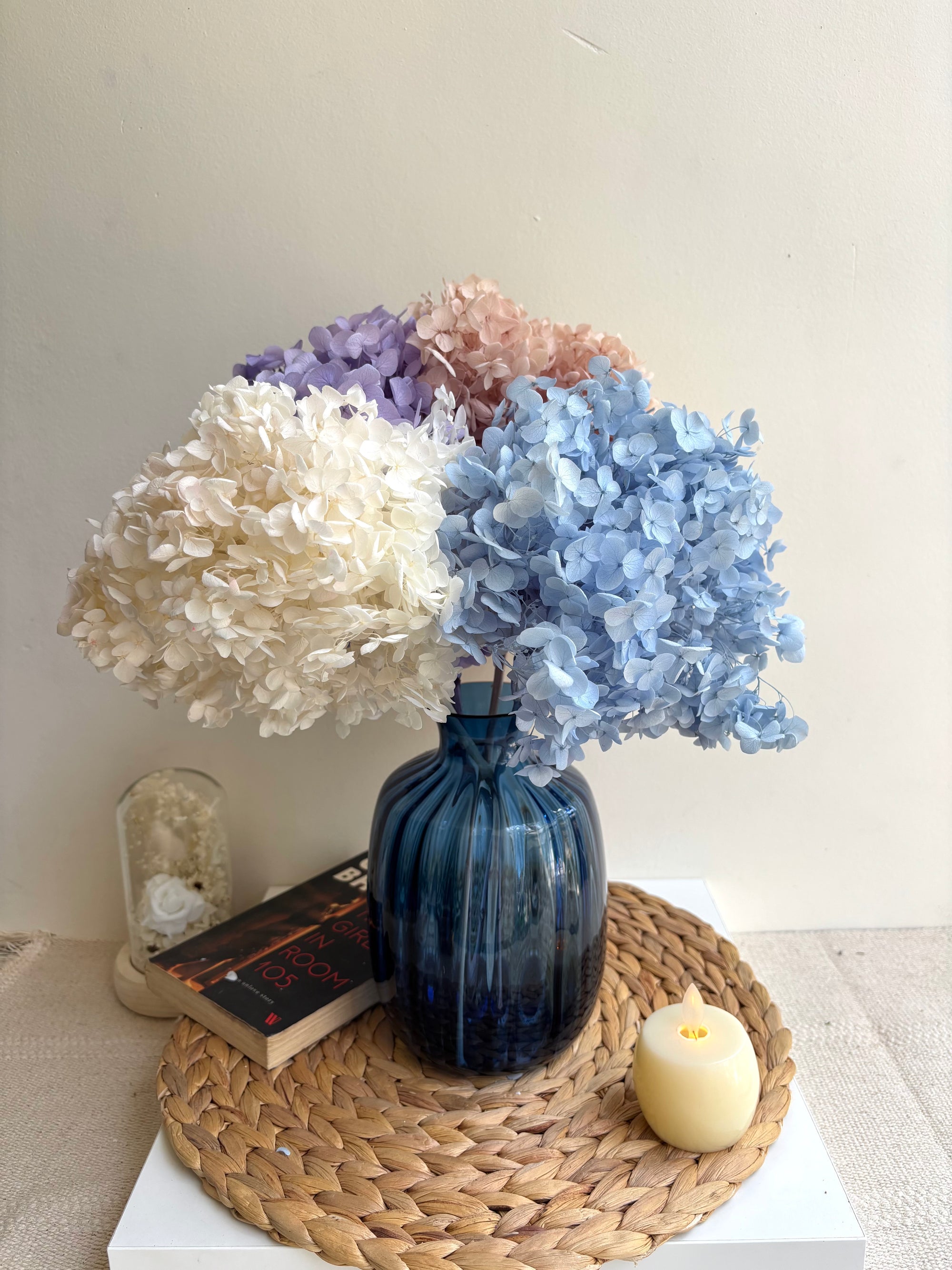 CENTRE PIECE PRESERVED HYDRANGEA (BUNCH OF 4)